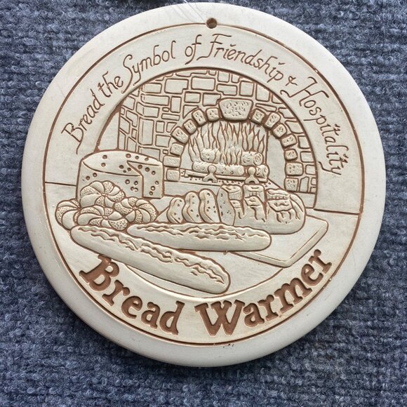 VTG Heart Land Studios Bread & Bun Warmer‎ Ceramic Round Beige 2002 Kitchen 6" - Picture 2 of 8